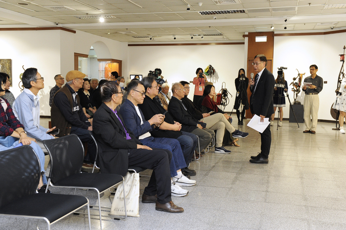 齒輪就是我的臉-洪龍木個展圖片