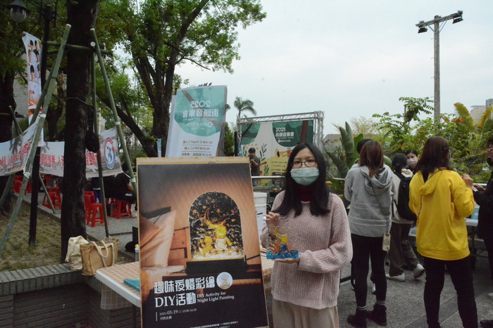 2025/3/19 街頭音樂會X手沖咖啡體驗活動X趣味夜燈彩繪DIY活動圖片