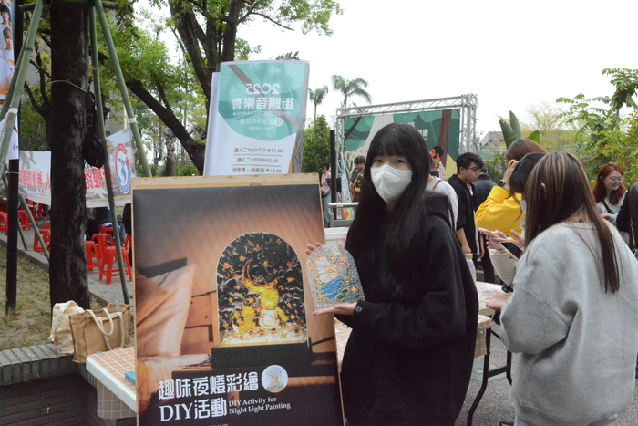 2025/3/19 街頭音樂會X手沖咖啡體驗活動X趣味夜燈彩繪DIY活動圖片