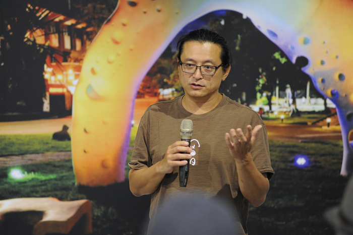2026/5/8「那片礁」鄭宏南個展開幕活動圖片