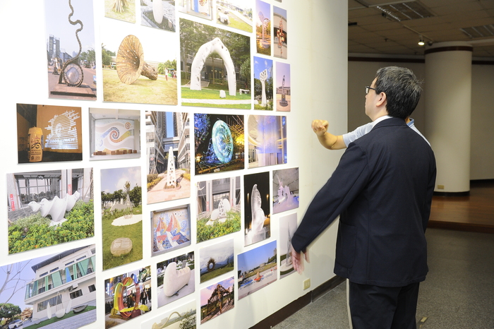 2026/5/8「那片礁」鄭宏南個展開幕活動圖片