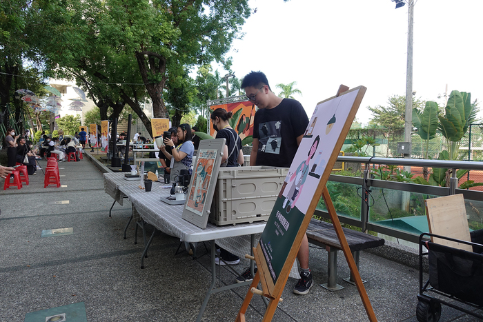 2025/10/29街頭音樂會X「傘不住的創意」雨傘塗鴉X手沖咖啡體驗活動圖片