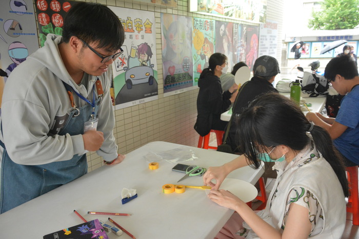 2026/4/1 浮影流光：水拓印染藝術扇創作DIY圖片