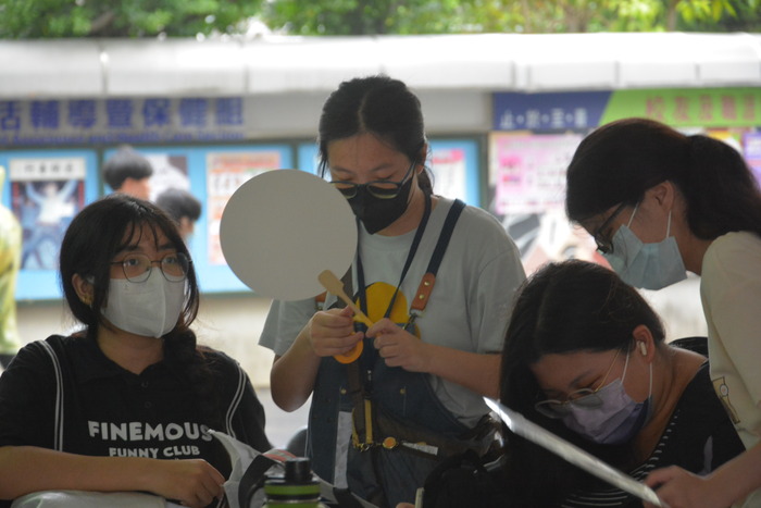 2026/4/1 浮影流光：水拓印染藝術扇創作DIY圖片