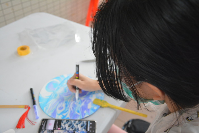 2026/4/1 浮影流光：水拓印染藝術扇創作DIY圖片