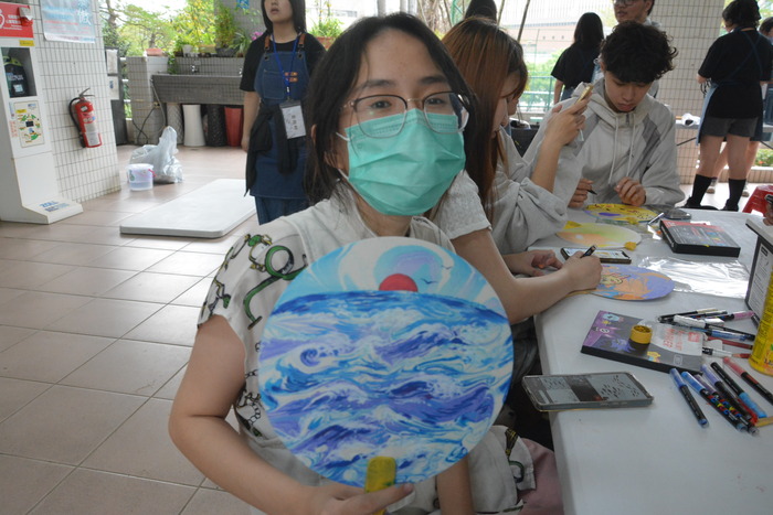 2026/4/1 浮影流光：水拓印染藝術扇創作DIY圖片