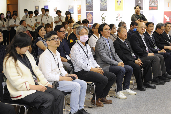 2026/4/17正修科技大學視覺傳達設計系畢業展《變態LAB》圖片