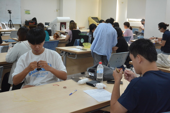 2025/11/7「馬上成功」皮雕DIY活動圖片