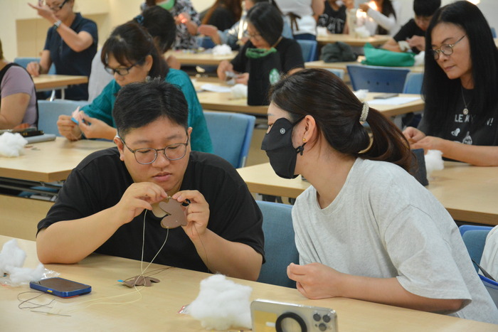 2025/11/7「馬上成功」皮雕DIY活動圖片