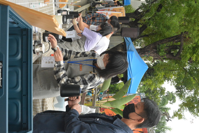 20251119-街頭音樂會-弦舞吉他社 × 創音社X手沖咖啡體驗活動X插畫風杯墊創作圖片