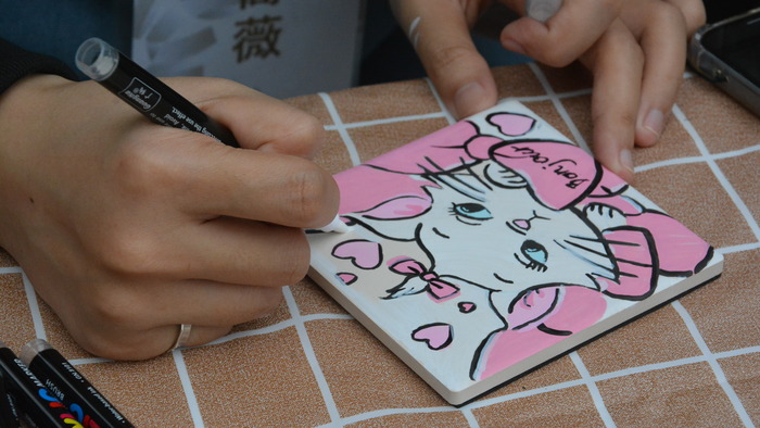 20251119-街頭音樂會-弦舞吉他社 × 創音社X手沖咖啡體驗活動X插畫風杯墊創作圖片